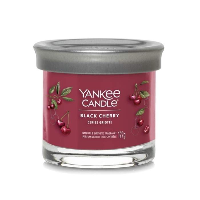 Svíčka YANKEE CANDLE Signature Tumbler 122g Black Cherry Yankee Candle